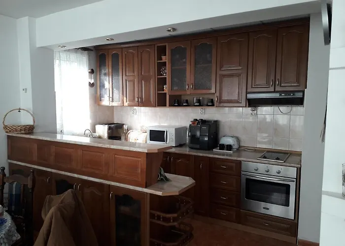 Apartament Family Style, Main Street, 20 Minutes From The Sea *