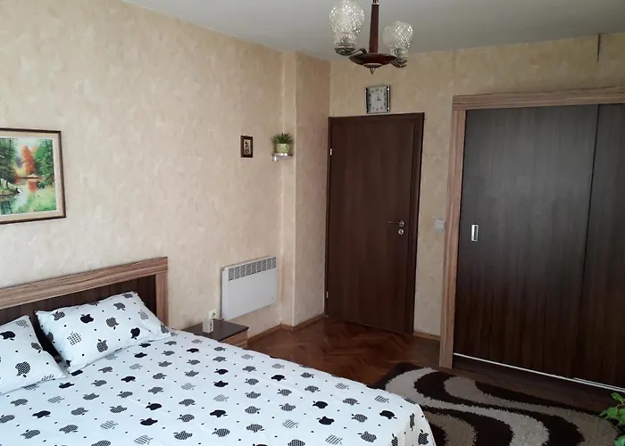 Апартамент Family Style, Main Street, 20 Minutes From The Sea